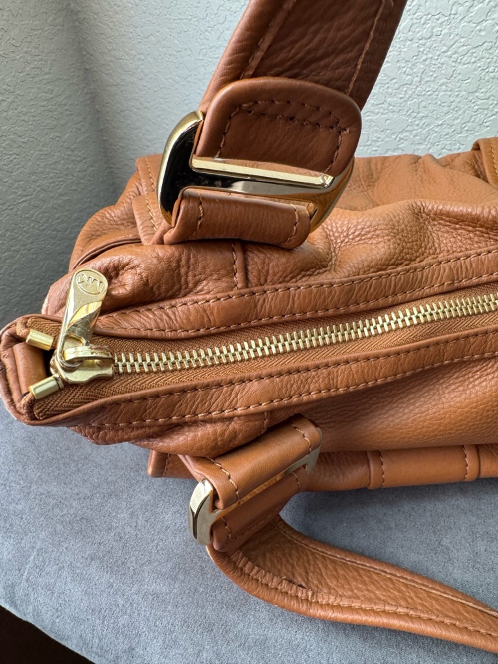 Michael Kors Pebbled Leather Shoulder Bag Brown Crossbody Gold Hardware - Picture 7 of 11